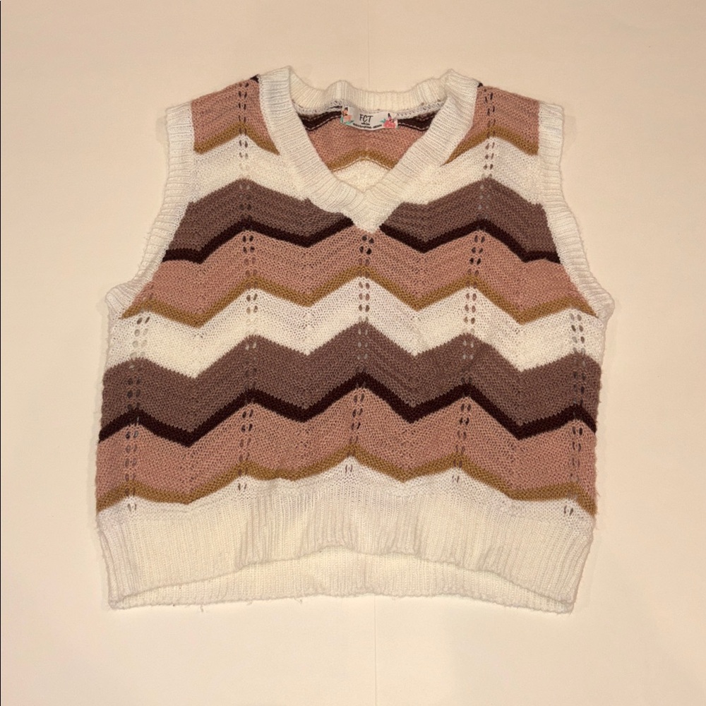 Francesca's Collections Chevron Knit Crop Top - Cream, Brown, Tan